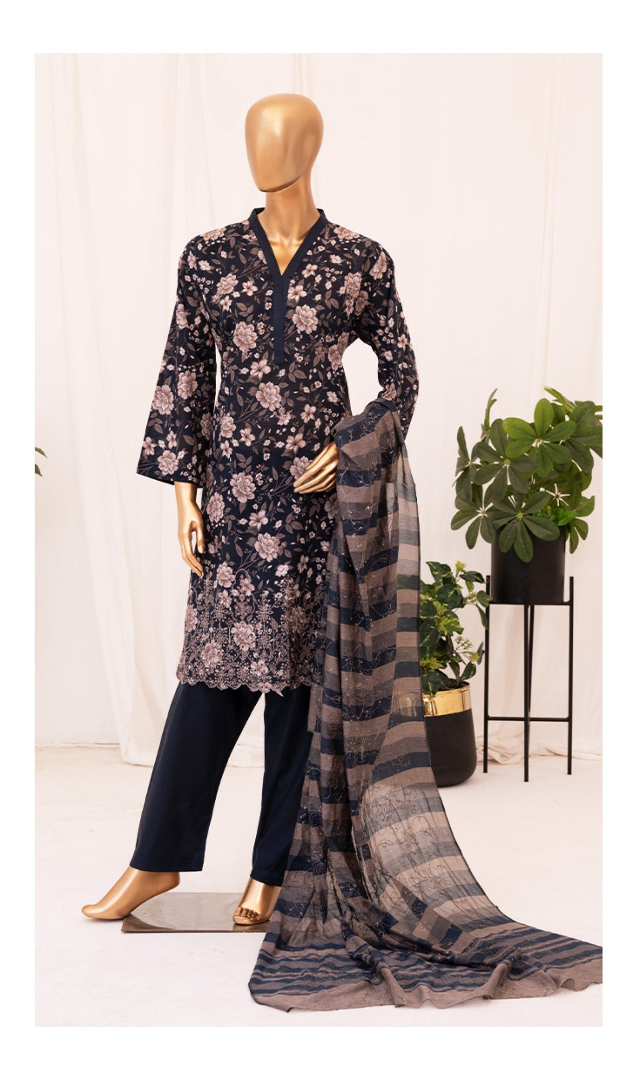 BIG BRAND BIGEST SALE AMEZING DISCOUNTZARRQ BARRQ EMB  2026 BY FD TEXTILE ORIGNAL