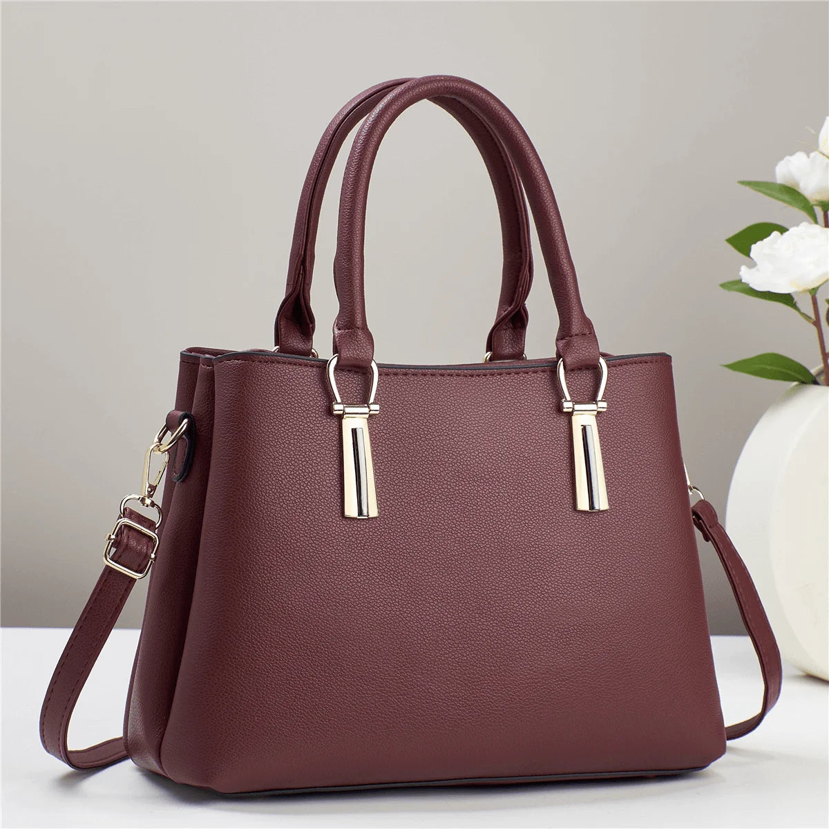 New Women's Versatile Large Capacity Handheld One Shoulder Crossbody Bag Women's Versatile Crossbody Bag