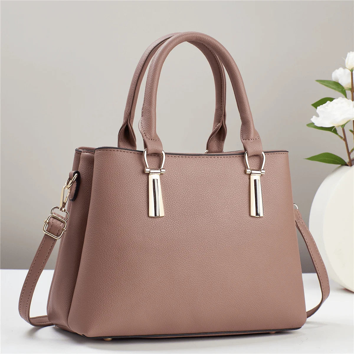 New Women's Versatile Large Capacity Handheld One Shoulder Crossbody Bag Women's Versatile Crossbody Bag