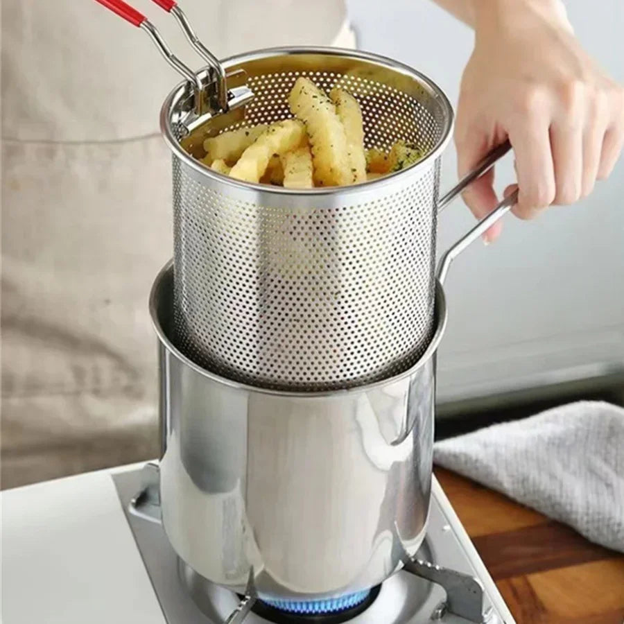 Large Stainless Steel Deep Frying Pot with Handle & Oil Filter Screen – Heavy-Duty Household Fryer for French Fries, Chicken Wings, Snacks & Deep Frying, Durable Rust-Free Cooking Oil Pot