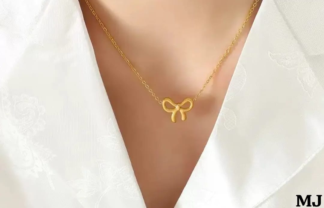 GOLD PLATED RIBBON 🎀 LOCKET