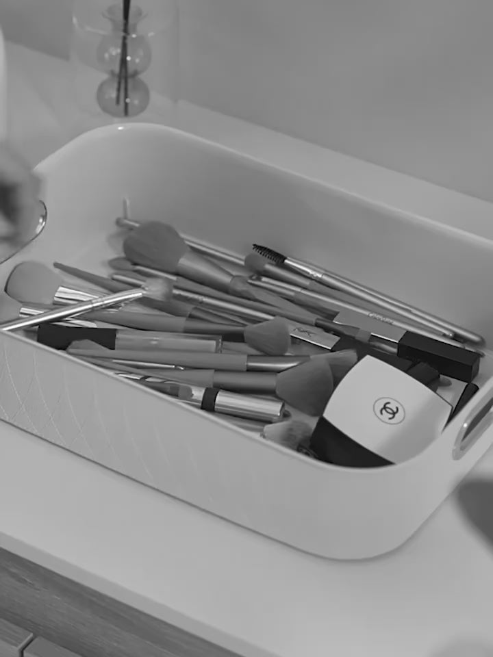 360 Degree Rotating Makeup Brush Holder Cosmetics Organizer With Lid for Vanity Multi-Functional Pen Holder Lipstick Storage Box